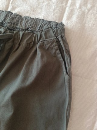 Conjunto blusa estampada y pantalón