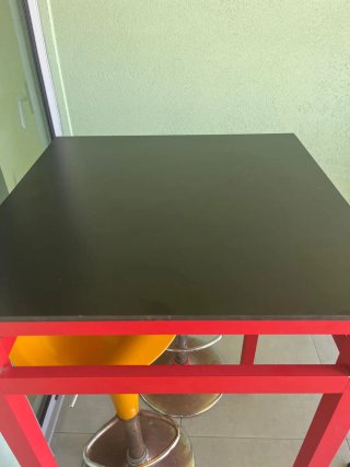 Mesa para terraza, balcón o comedor