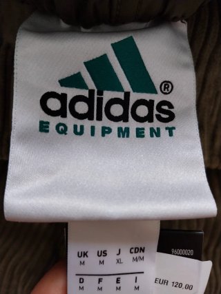 Pantalón verde pana de Adidas Equipment