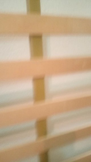 Somier de madera y metal