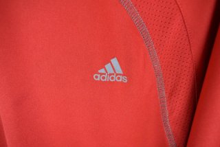 Camiseta Deportiva Adidas Roja Vintage
