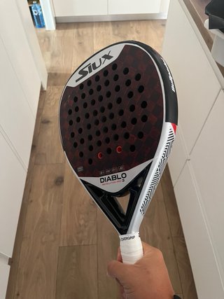 Pala Pádel Siux Diablo Revolution Pro 3 de Sanyo