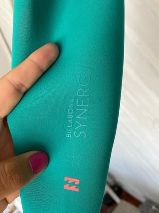 Traje de neopreno Billabong verde