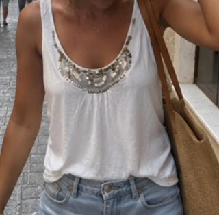 Top lentejuelas blanco y dorado
