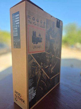 Asus ROG Strix G18 RTX 4070 / 32GB RAM / 1TB SSD