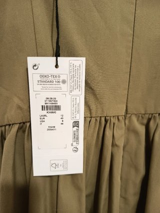 Vestido veraniego NUEVO verde oliva.