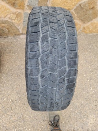 4 neumáticos Cooper Discoverer AT3 265/70 R16
