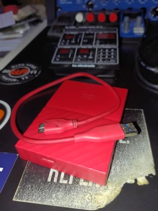 WD My Passport 4 TB Hard Disk Rosso gaming