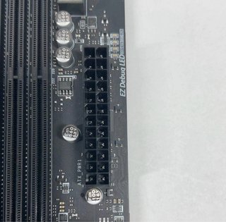 MSI MPG X570 Gaming Edge WiFi Placa Base