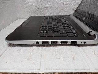 Computer portatile HP Pavilion TouchSmart 1 (1860)