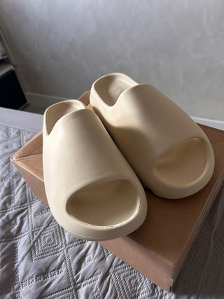 chanclas adidas YEEZY Slide