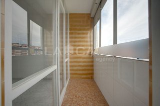 Piso en venta en Bellvitge en Hospitalet de Llobregat, L´