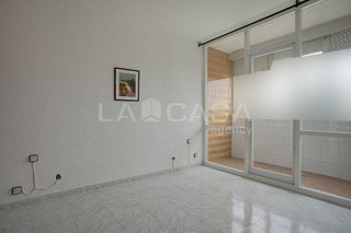 Piso en venta en Bellvitge en Hospitalet de Llobregat, L´