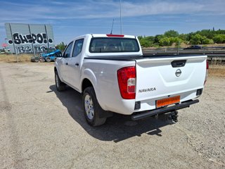 Nissan NP300 Navara doble cabina 4x4