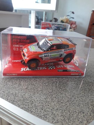Scalextric Mitsubishi Montero y VW Touareg