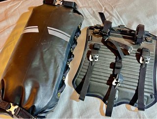 Arnés y Bolsa Bikepacking Riverside