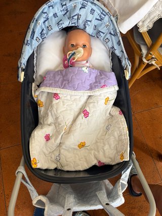 Coche de muñecas azul marino