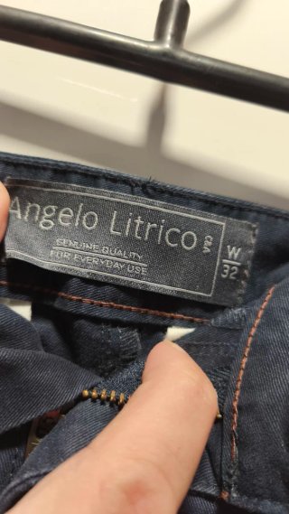 Bermudas Angelo Litrico C&A Azul Marino Talla W32