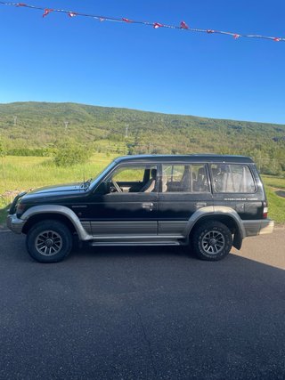 Mitsubishi Montero v20 2.5td