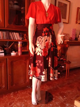 Vestido elegante fiesta floral,