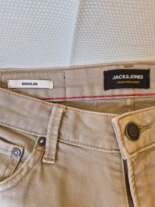 Pantalón corto Jack & Jones beige