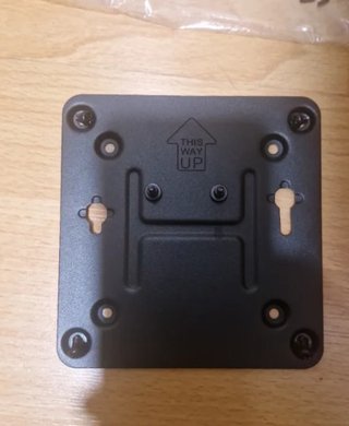 Intel NUC BLKNUC7i3DNK2E Mini PC