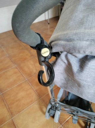 Carro de paseo Chicco gris