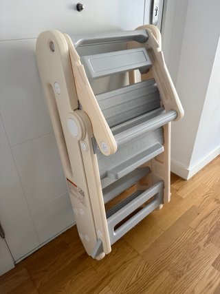 Taburete infantil plegable madera y plástico