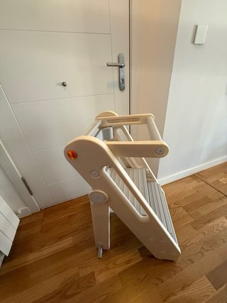 Taburete infantil plegable madera y plástico