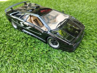 Lamborghini Aventador SVR  Diablo Negro. 1:18.Mais