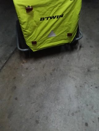 Carro remolque porta niños para bici