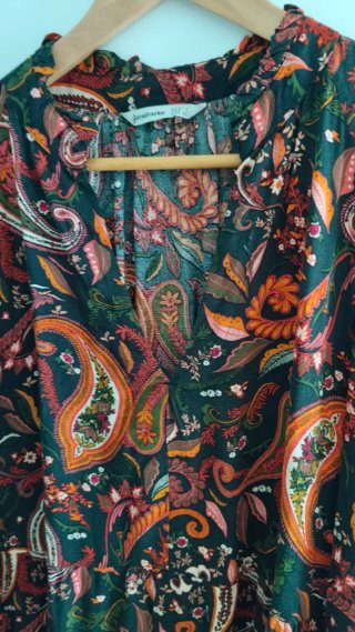 Vestido estampado paisley manga larga
