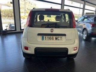 FIAT PANDA HYBRID AÑO 2022 65.000KM