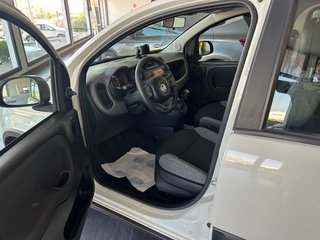 FIAT PANDA HYBRID AÑO 2022 65.000KM