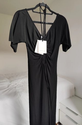 Vestido Negro Victoria Beckham x Mango Talla S
