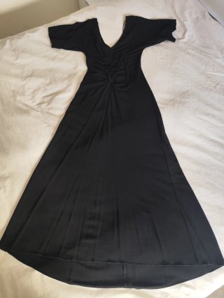 Vestido Negro Victoria Beckham x Mango Talla S