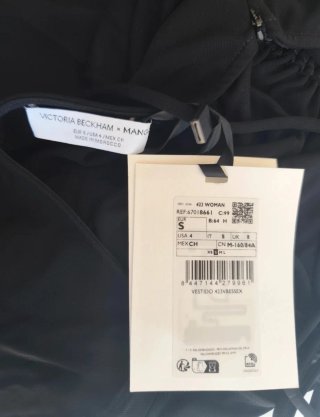 Vestido Negro Victoria Beckham x Mango Talla S