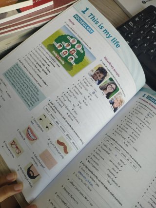 Synchronize 1 Essential Workbook (Spain)