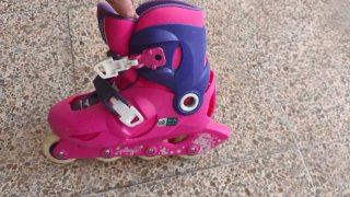 Patines de 4 ruedas rosas y morados