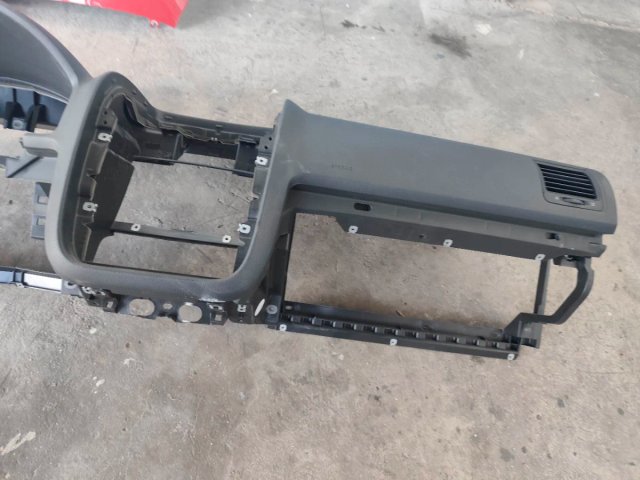 Salpicadero VW Golf 5