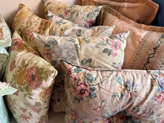 Lote de 18 cojines decorativos