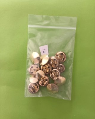 14 Botones Metálicos Dorados