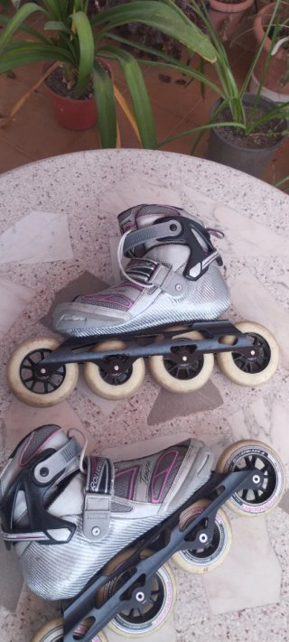 Patines Rollerblade Tempest W 90/100 talla 38