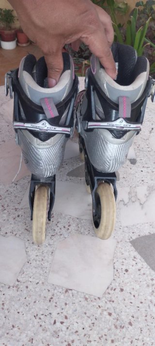Patines Rollerblade Tempest W 90/100 talla 38