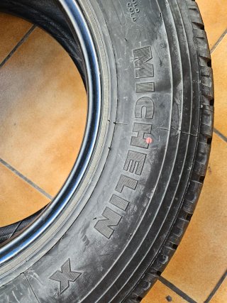 Neumático 215/75 R16C