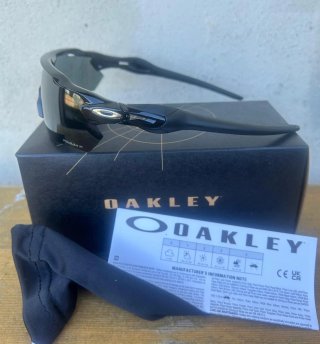 Oakley Radar EV