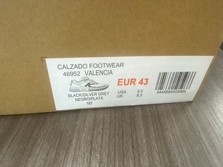 Zapatillas running Kelme valencia negras