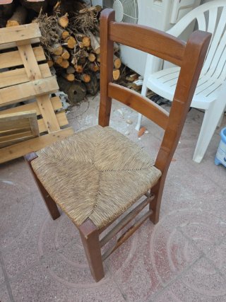 Sillas de madera con asiento de anea (6 unidades)