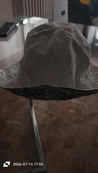 Cappello pescatore double face