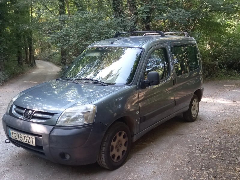 Peugeot Partner 2011 - foto 1